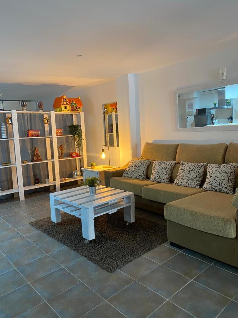 Acogedor Apartamento Loft Alhaurín de la Torre Eksteriør bilde